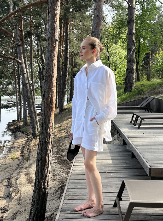 Лляні шорти на гумці